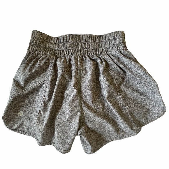 Lululemon Tracker Short V *4" Heather Lux Black 4 - Picture 5 of 7